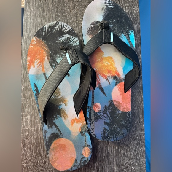 No Boundaries Other - {No Boundaries} men's thong flip flop sandals men's size 13